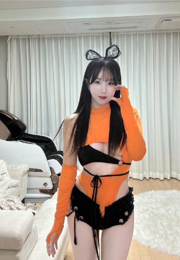 小店高颜值纯欲嫩妞