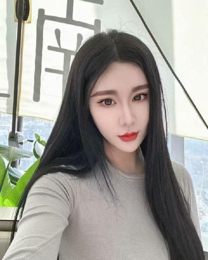铁西纯欲瑜伽裤女友