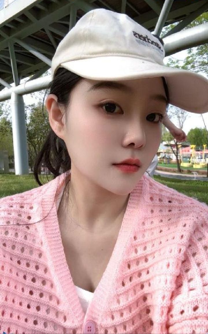 雁塔丰润御姐金宝宝