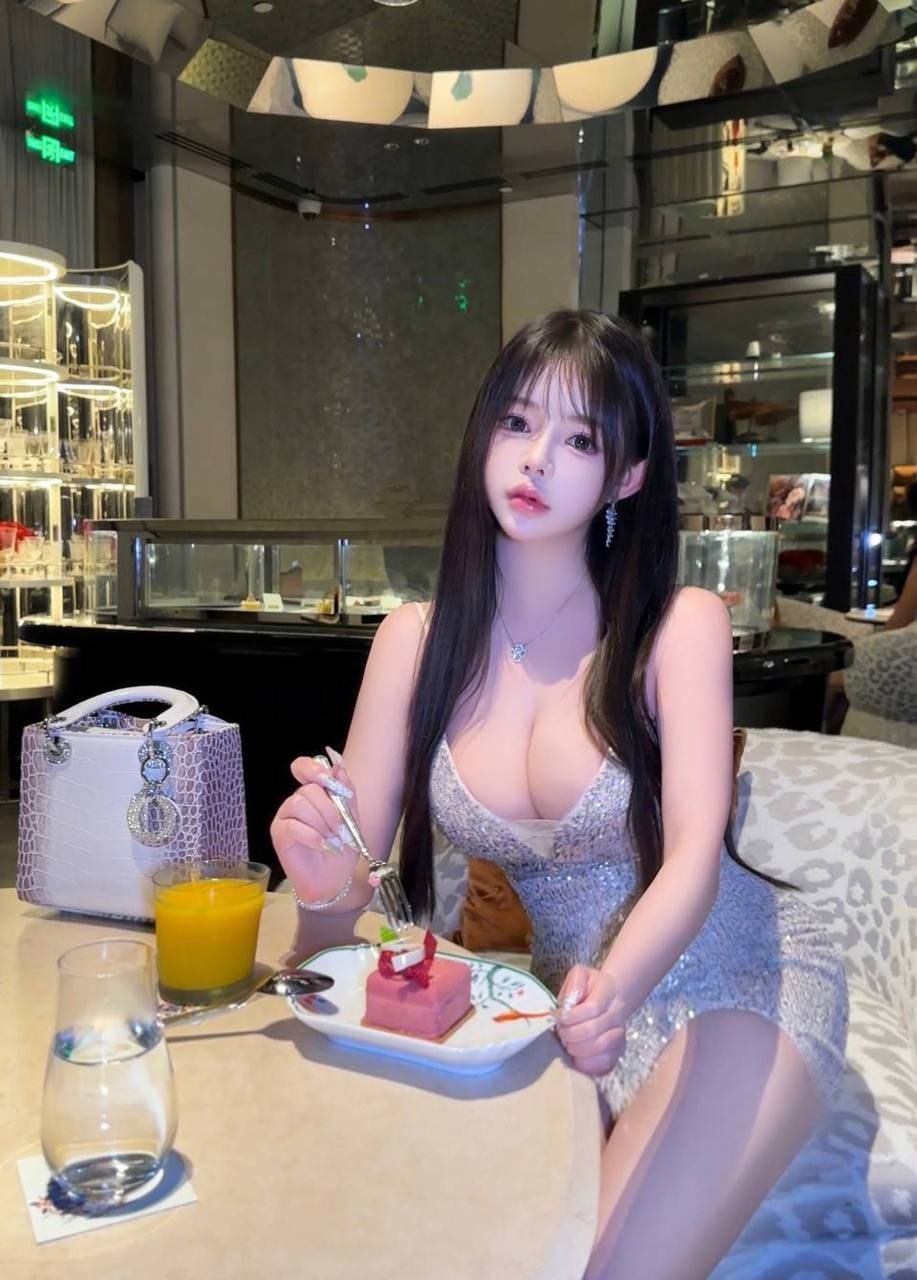 个人兼职，妹妹主动奶大b嫩