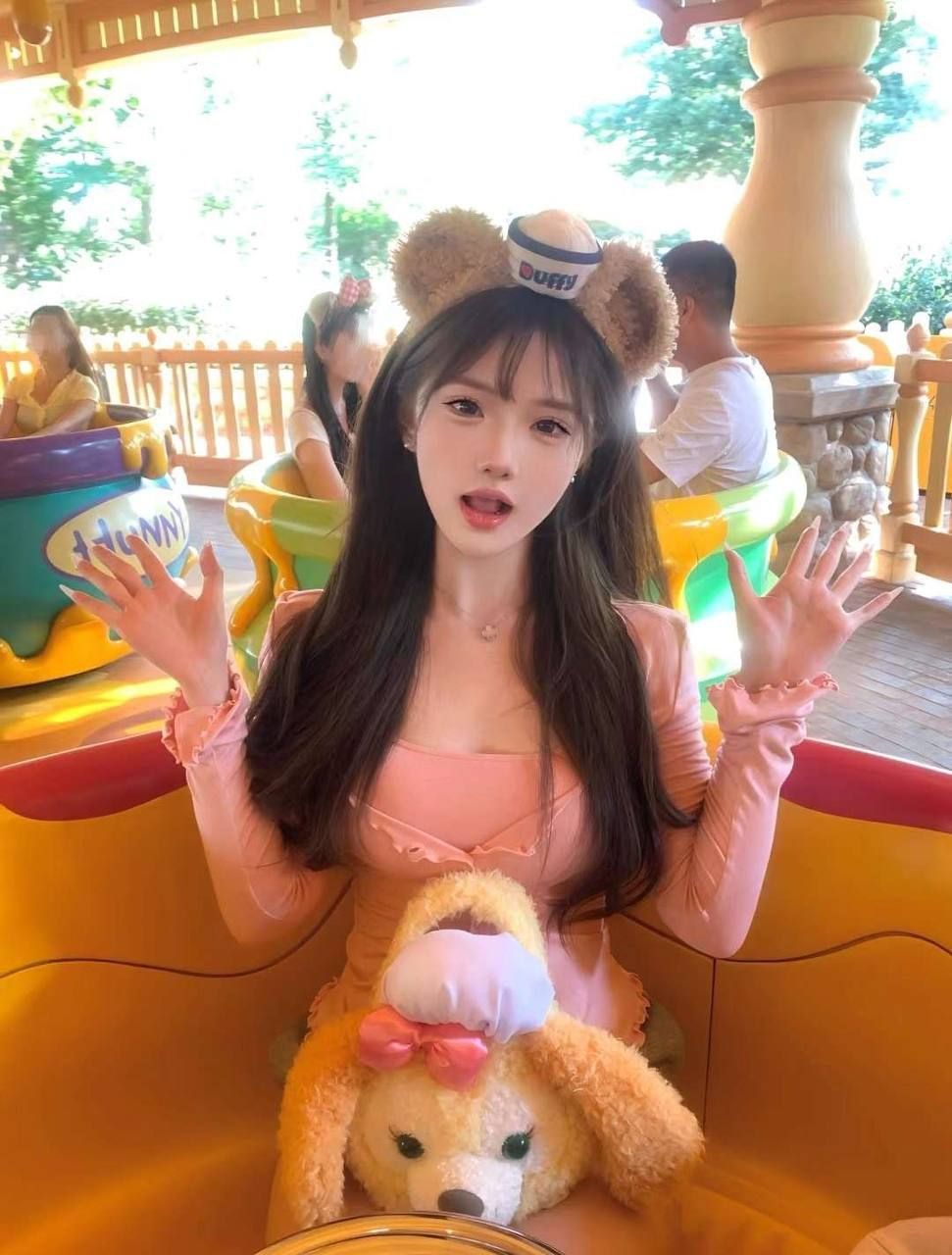 市县 可约粉嫩少女，初试兼职刚开发