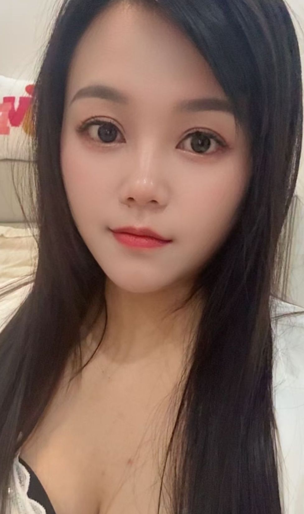 水多丰满少妇，见面很温馨
