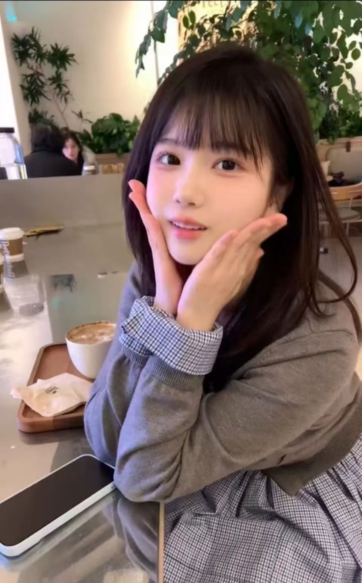 武昌白嫩甜妹张天爱