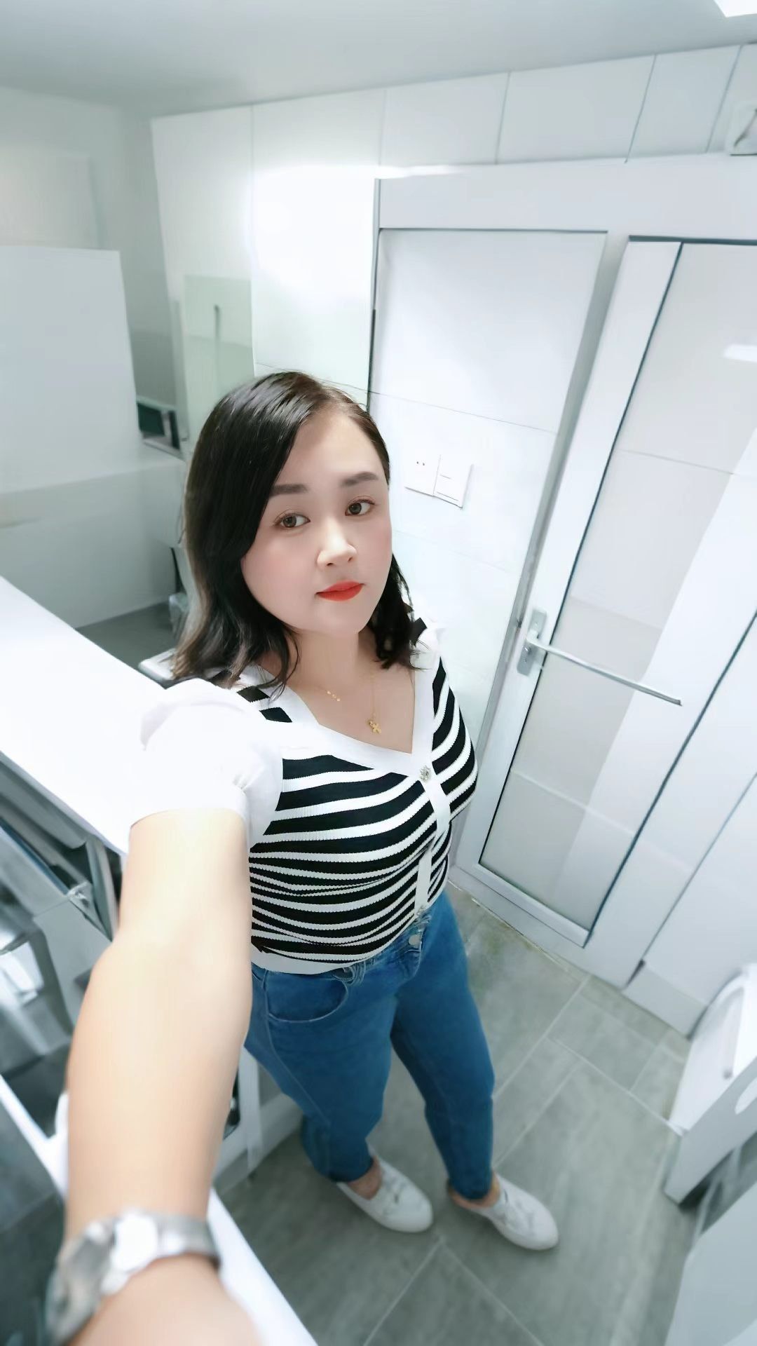 性价比很高的妹子，很热情