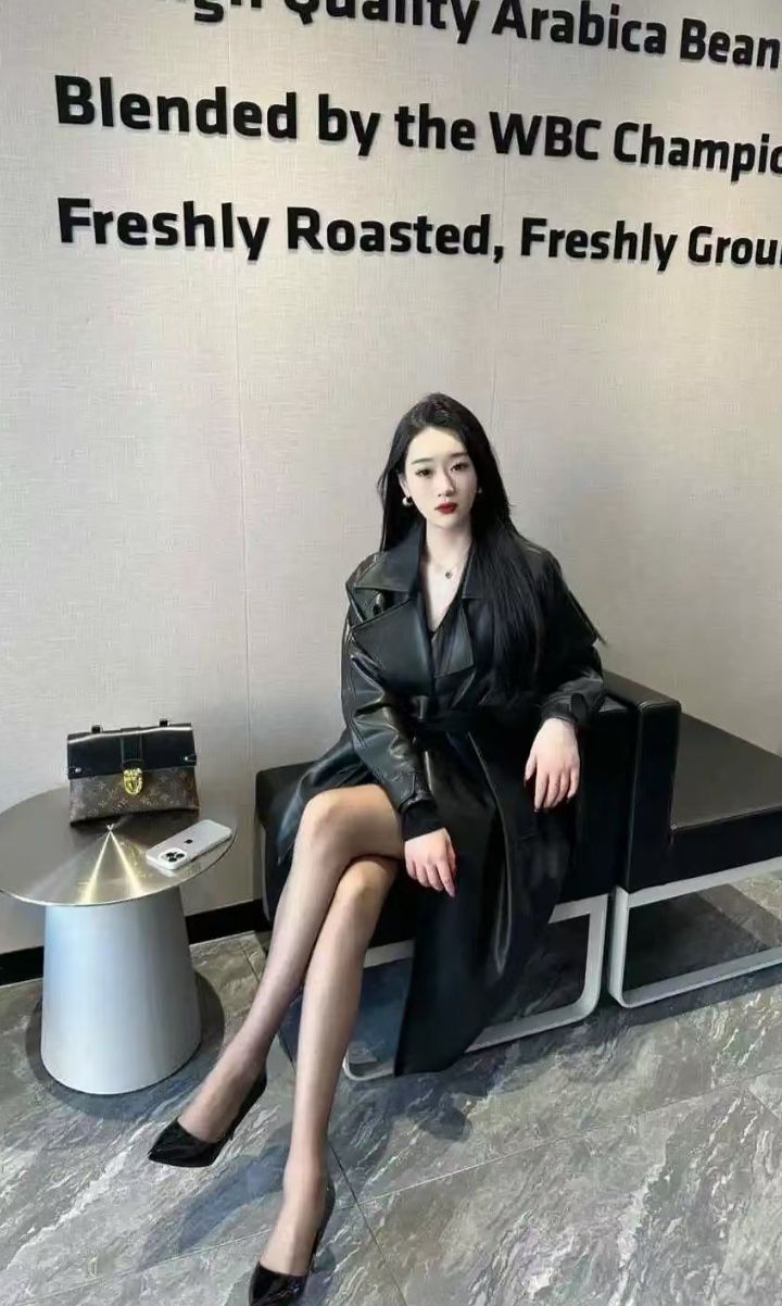 鼓楼美腿御姐大蜜儿