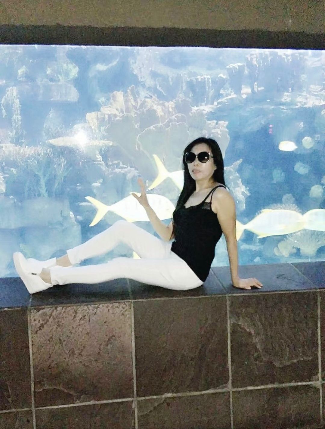 海珠市二宫乐乐 熟女类型 卸货极品 且技巧熟练 足钟