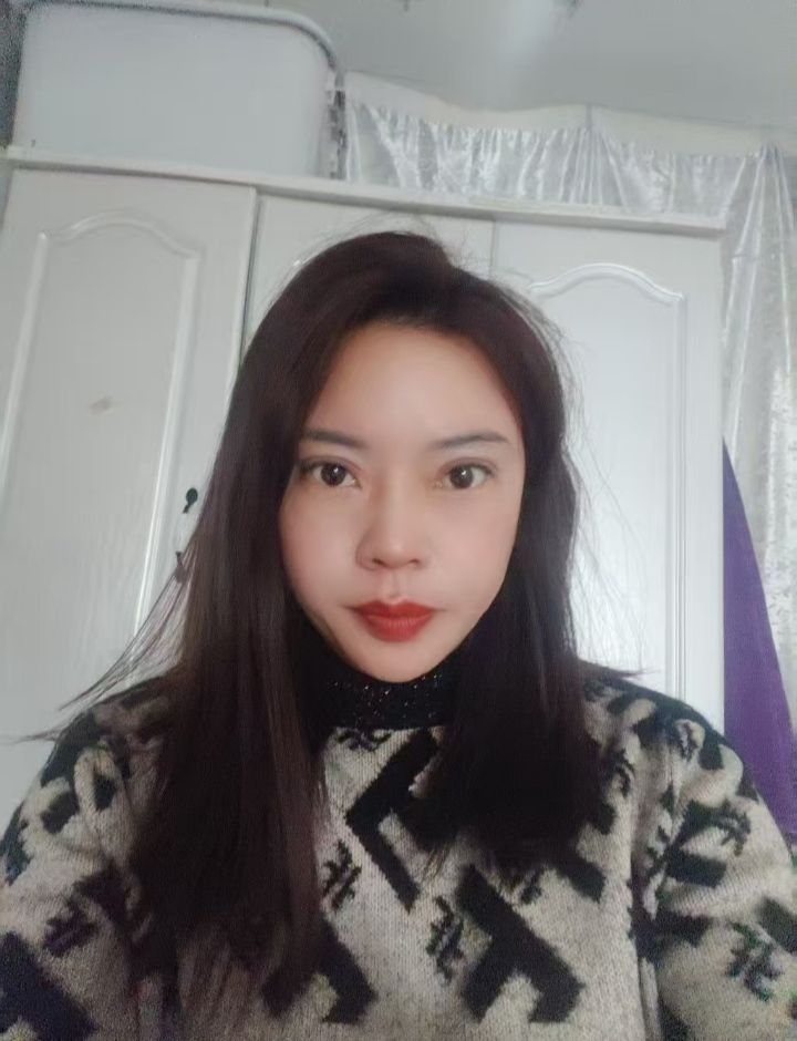 栖霞糕冷小美