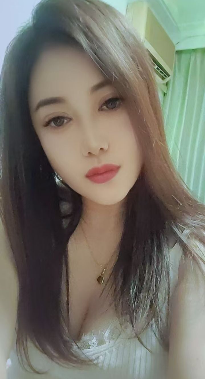 金桥丰润东北辣妹
