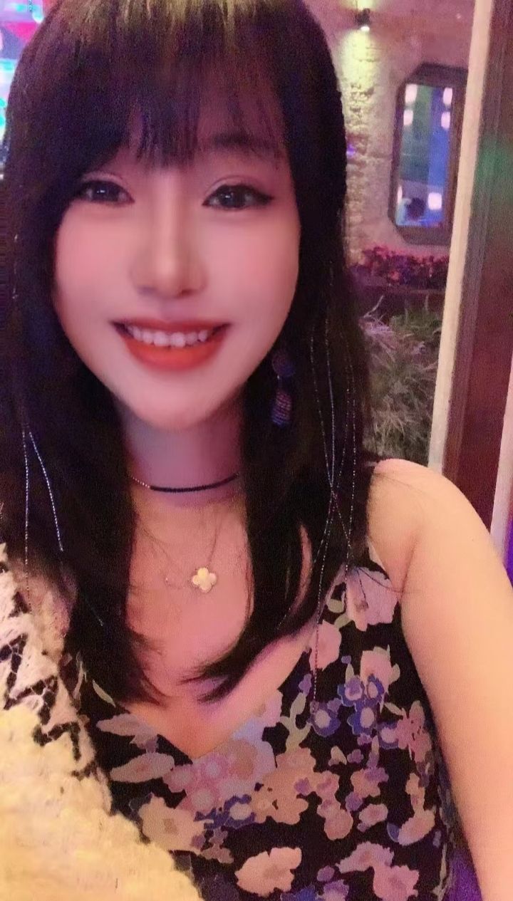 风情韵味美御姐李李