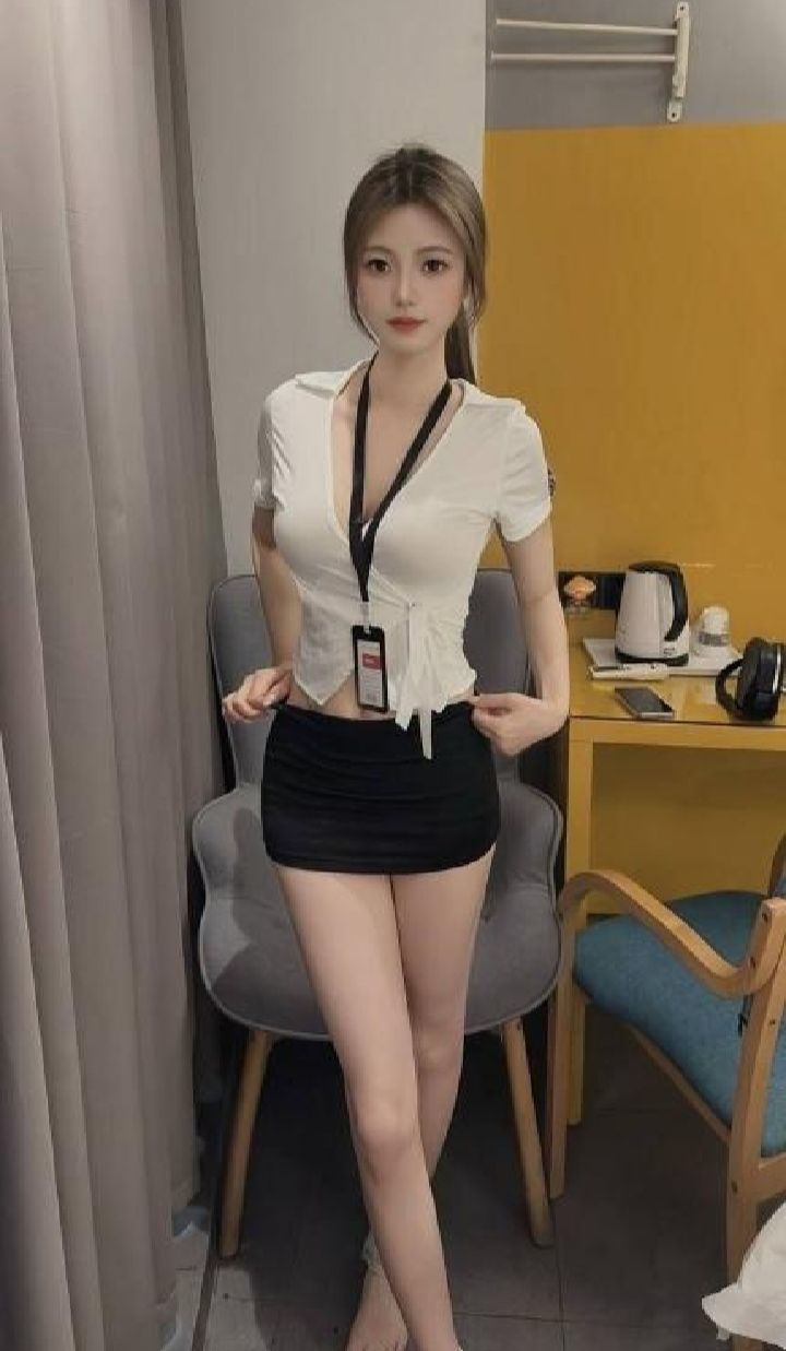 粉嫩颜值美妞旦旦