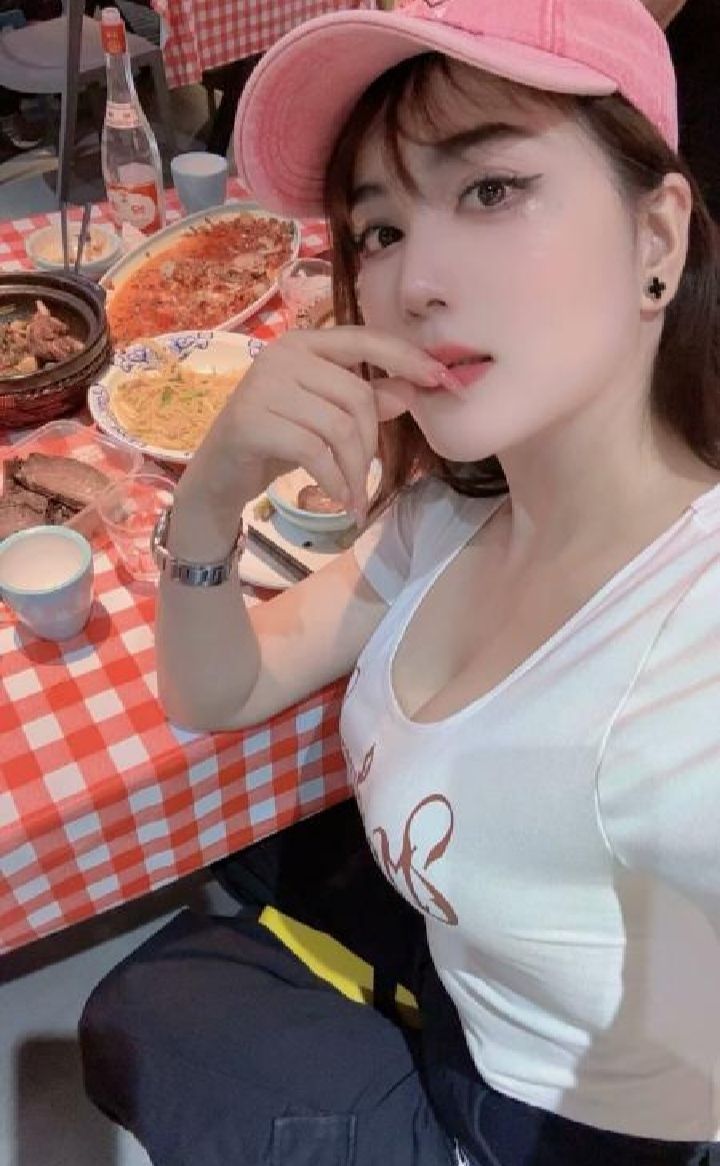 包河大奶肉臀辣妹