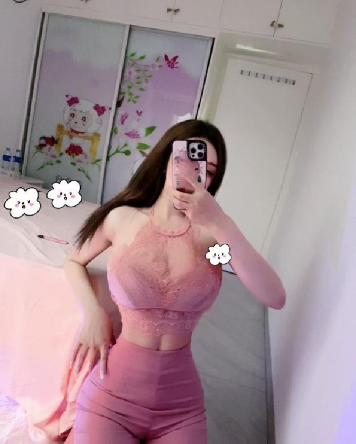 包河大奶肉臀辣妹