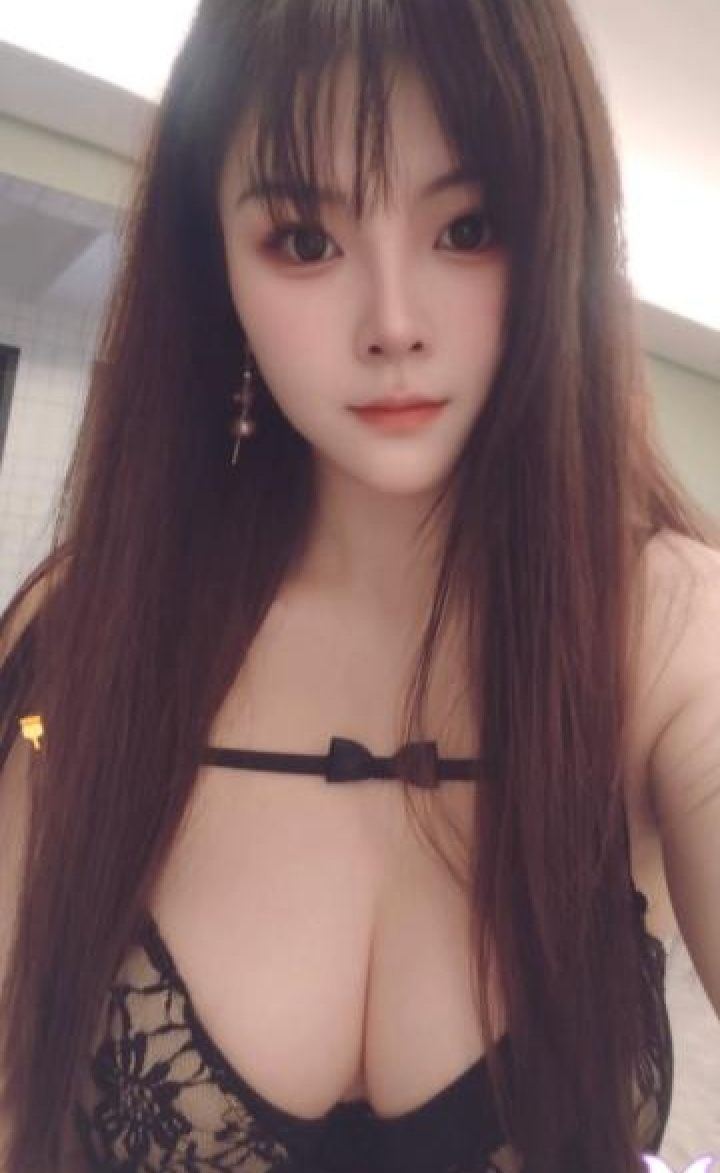 情趣爆乳大奶牛芊芊