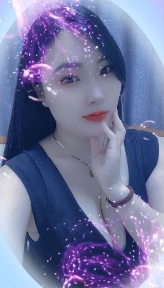 海珠石溪艳子  肤白性感丰满型 e杯大乃手感好 不催钟