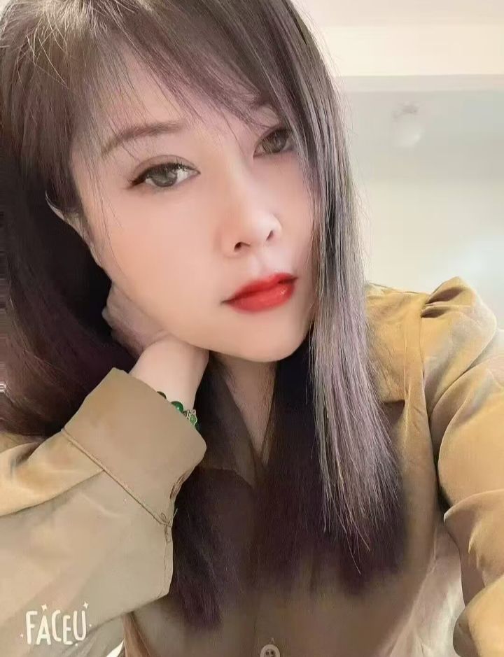 西湖风情小少妇茵茵