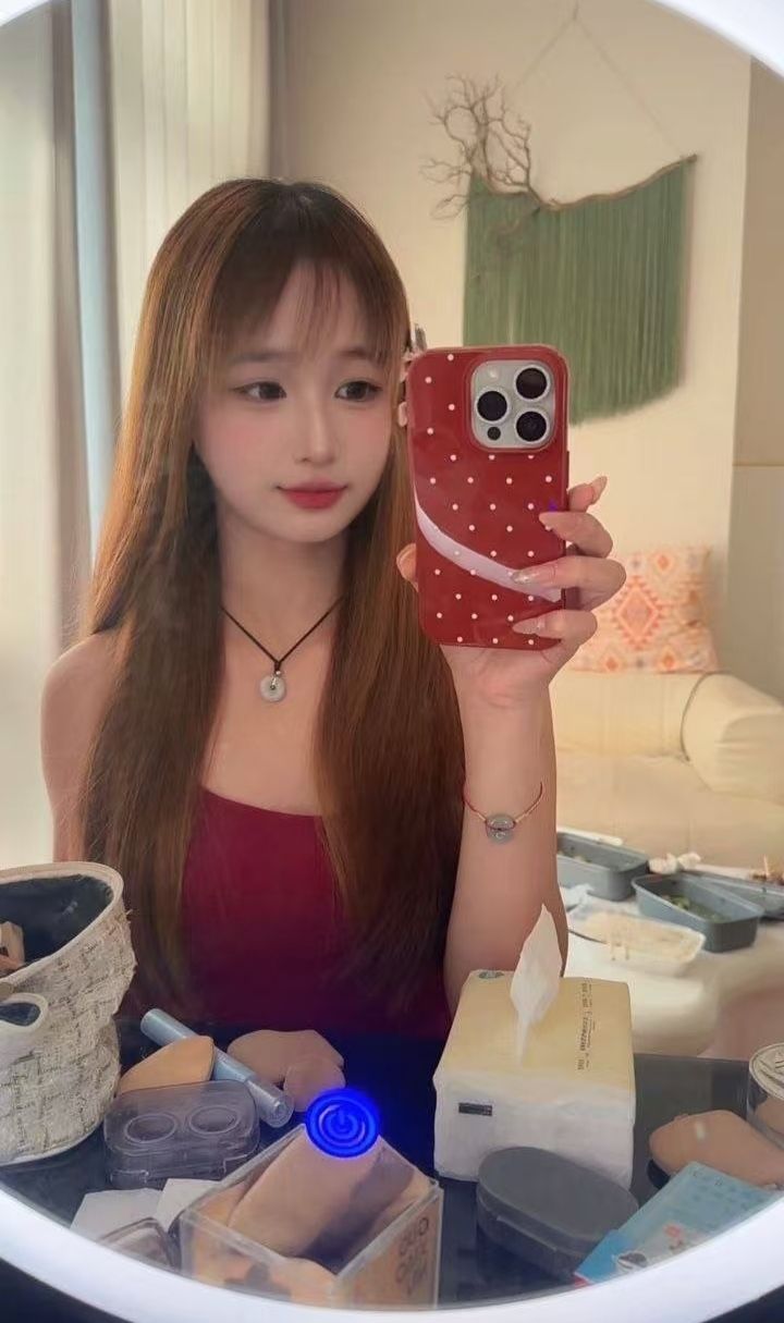 雨花水润甜妹婧婧