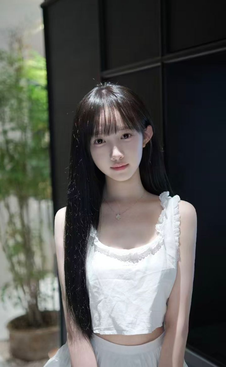 白皙水润小嫩妹可乐