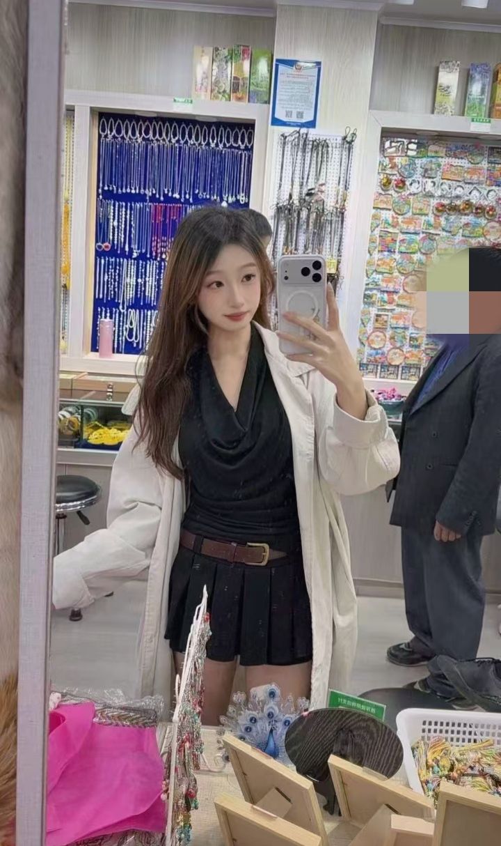 兼职长腿嫩妹小夕