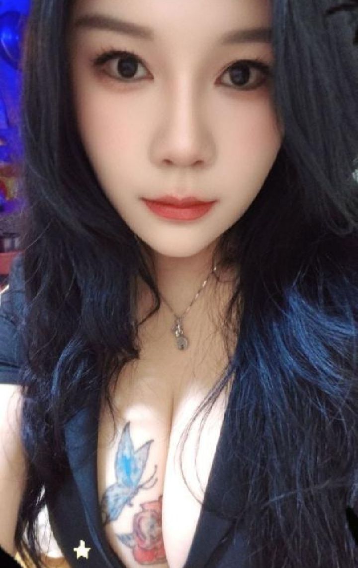 豪乳情趣少妇风铃