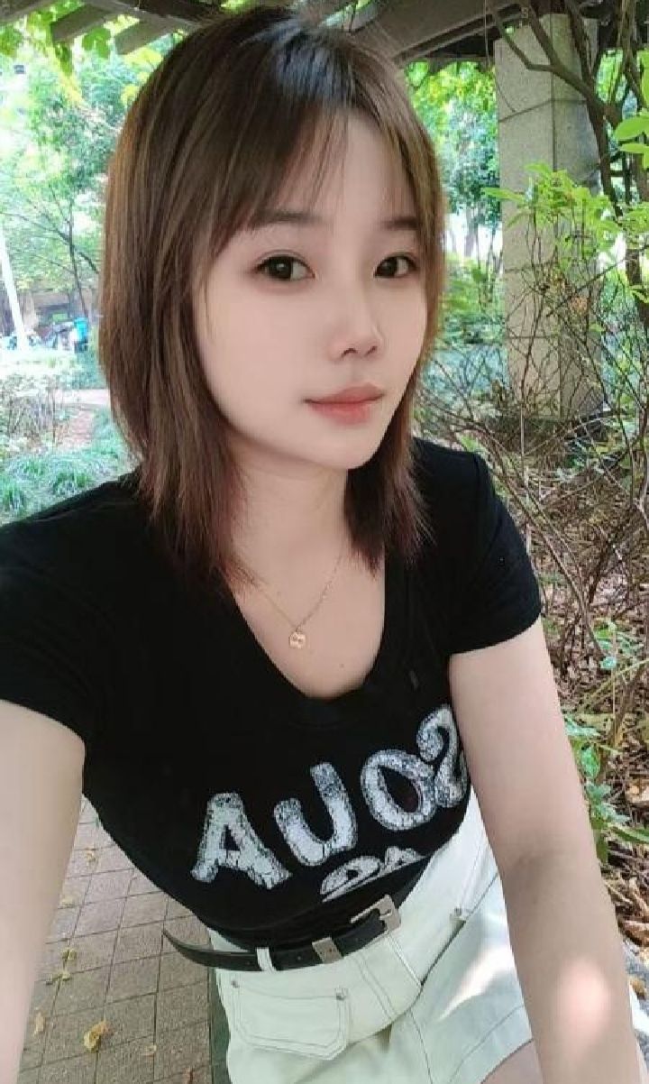 蜀山风情美少妇
