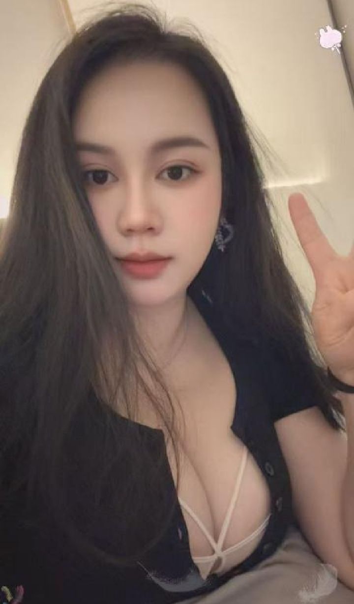 雨花f奶美少妇