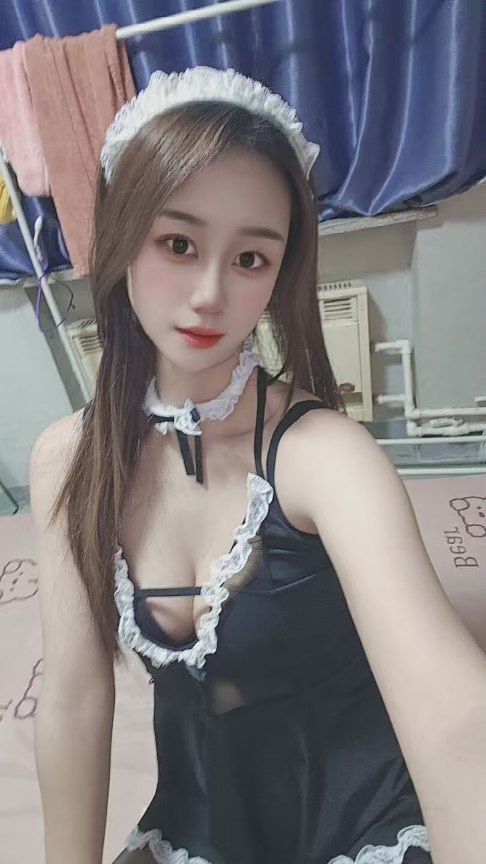 性感美腿小御姐