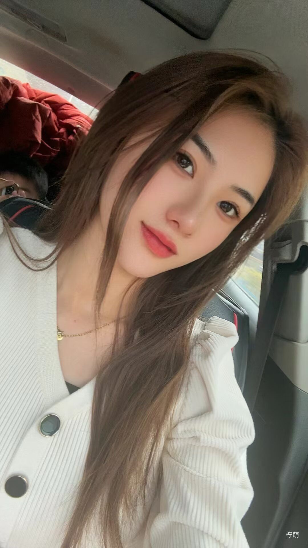 青春靓妹，粉粉嫩嫩的真不错