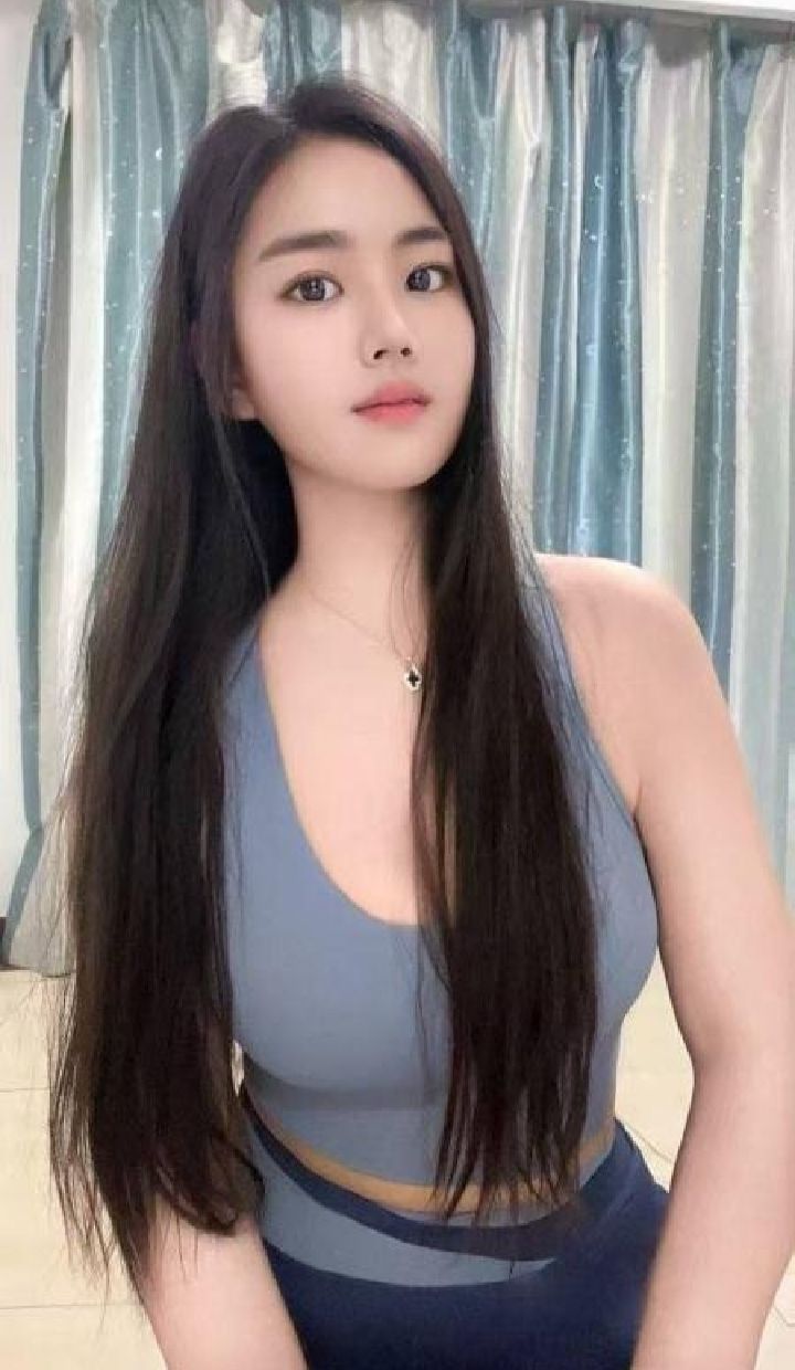大白兔瑜伽嫩妹诗曼