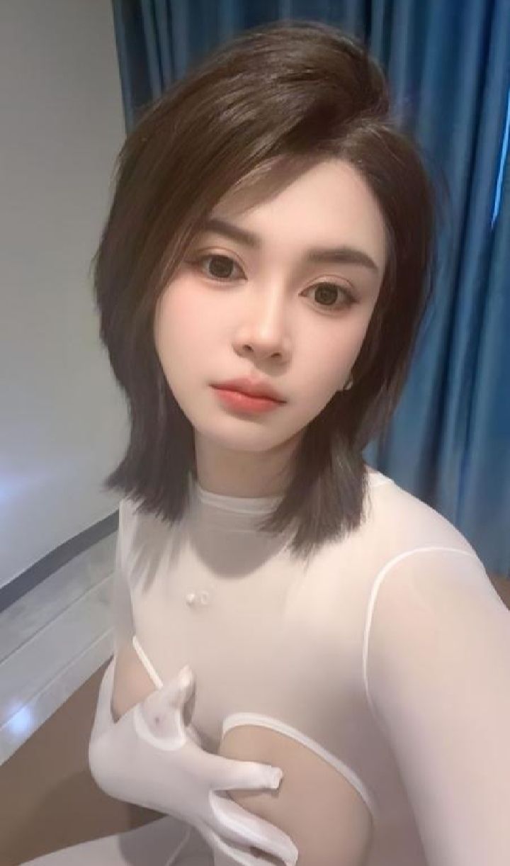 秦淮美乳小少妇丝丝