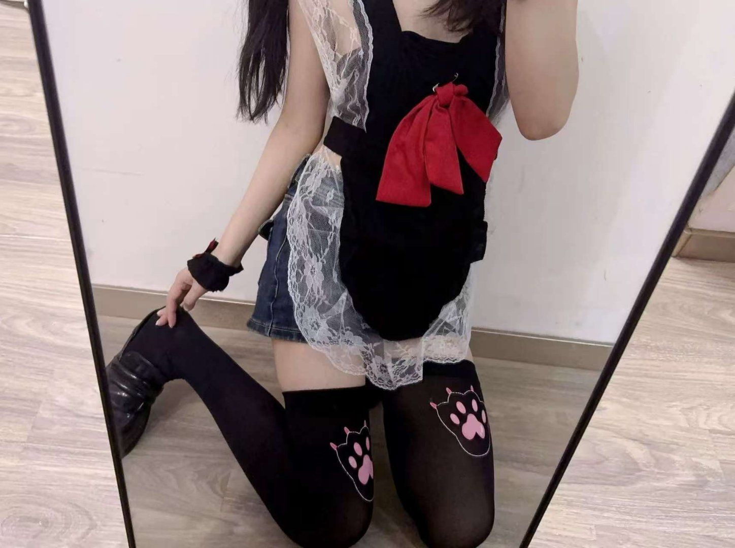 花都甜甜 小个子甜妹 夹功了得 圆你后入萝莉梦