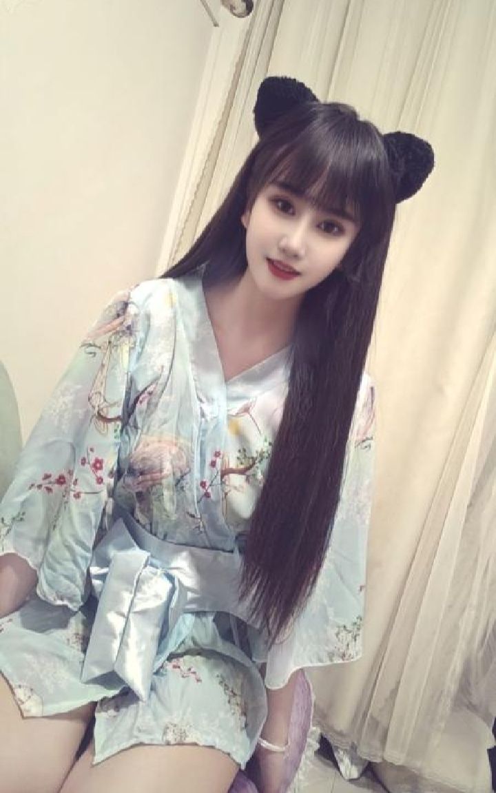白云娇魅情趣御姐