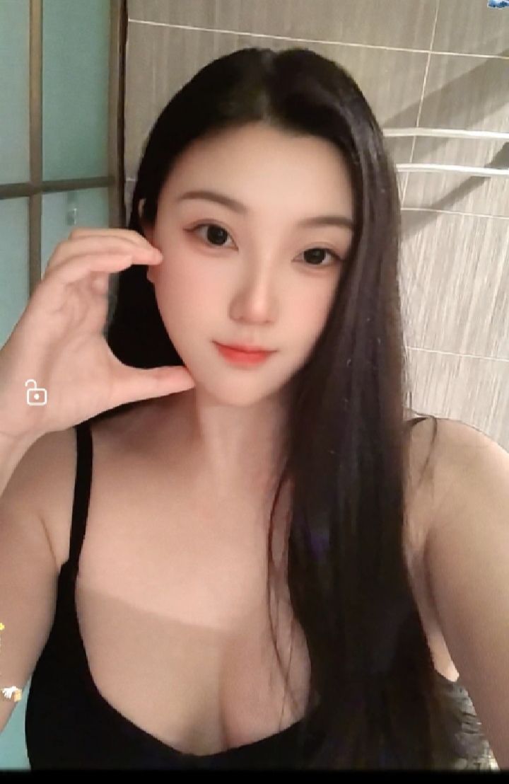 南湖美乳少妇妞妞