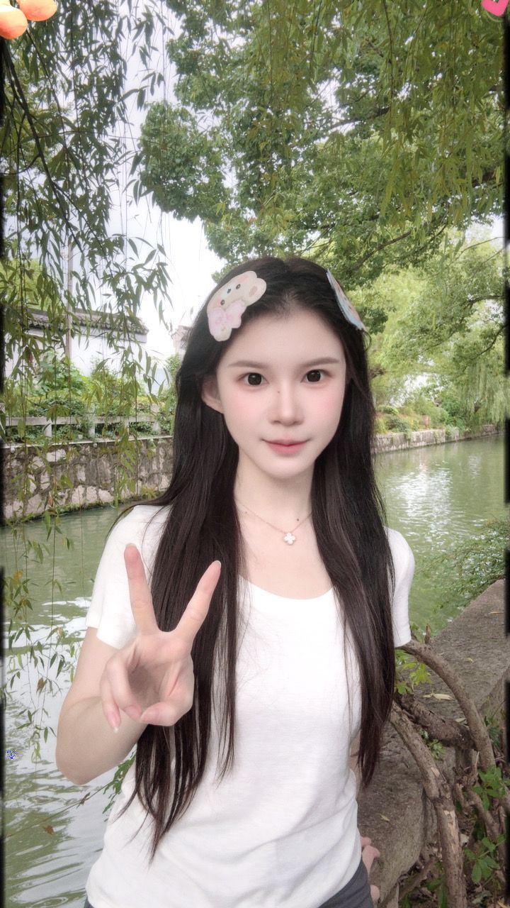 南京的小网红嫩美