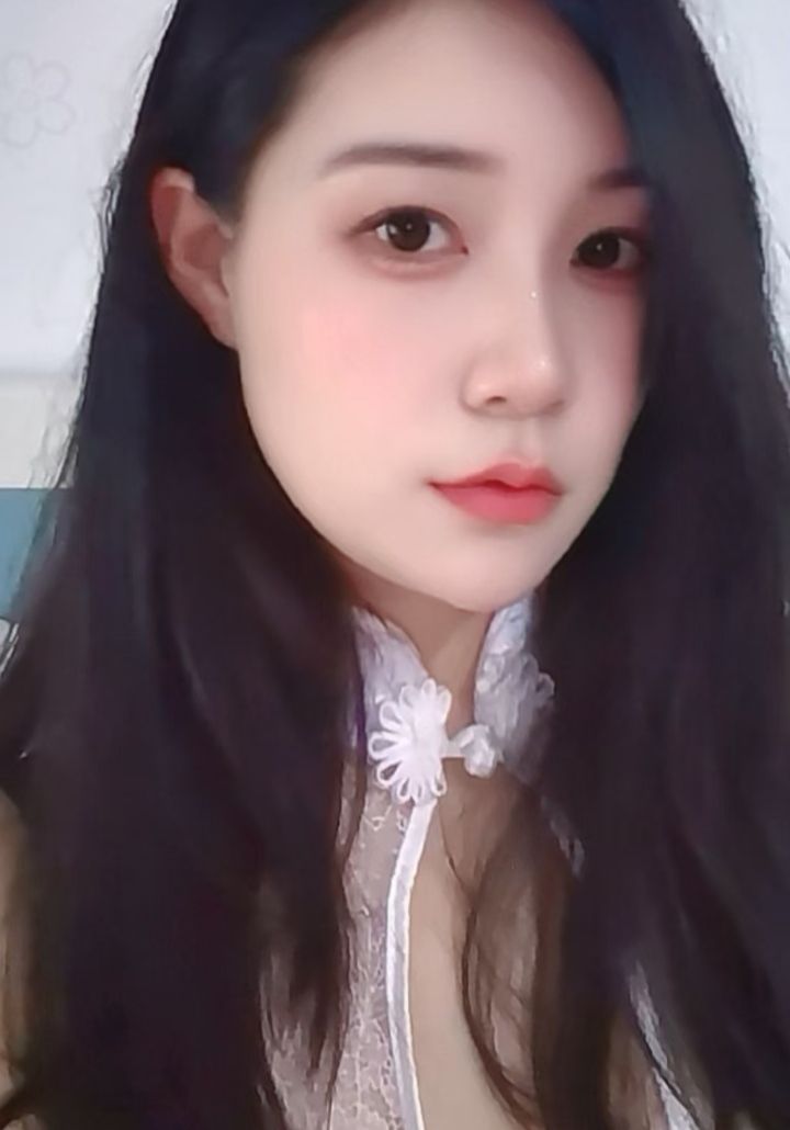 龙华制服辣妹小米