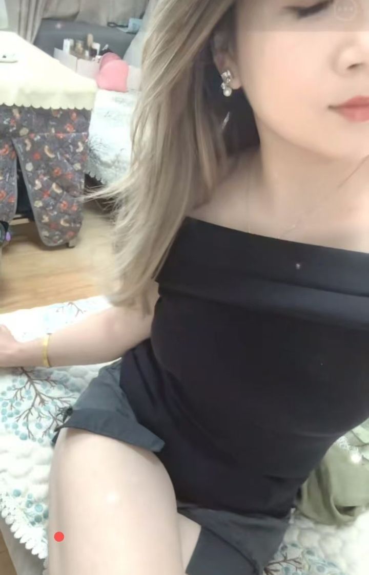 美腿服务系小姐姐婉婷