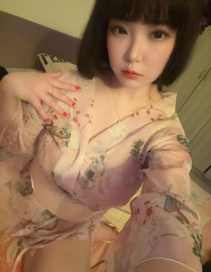 情趣爆乳coser妮妮