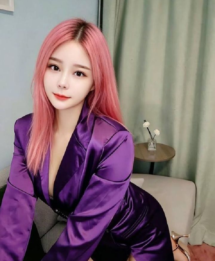 性感热辣美姬乐乐