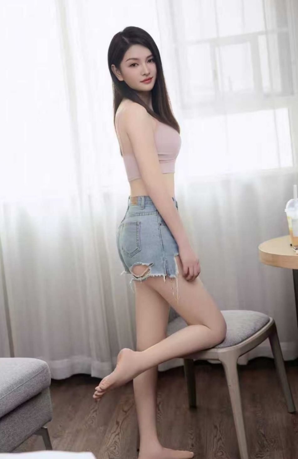 梅花园小琳 03大学生 身材好 胸大屁股翘