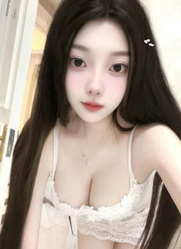 超正点美乳嫩妹昕昕