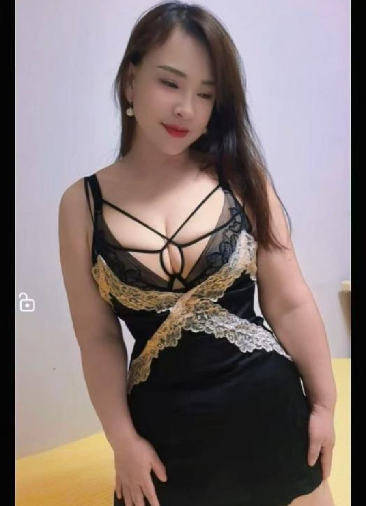 爆乳肥臀混血少妇