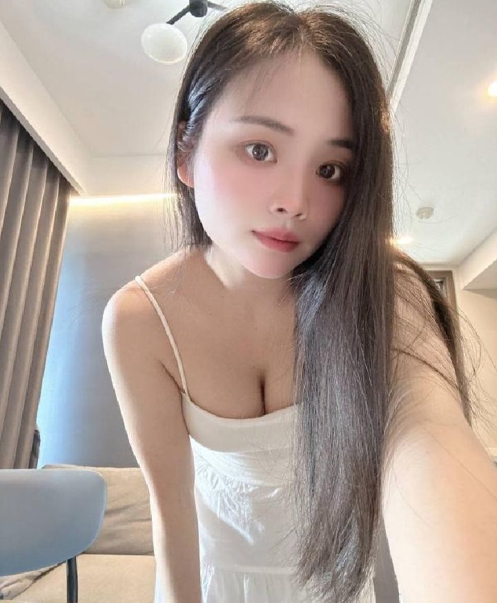 滨江白净服务系少妇