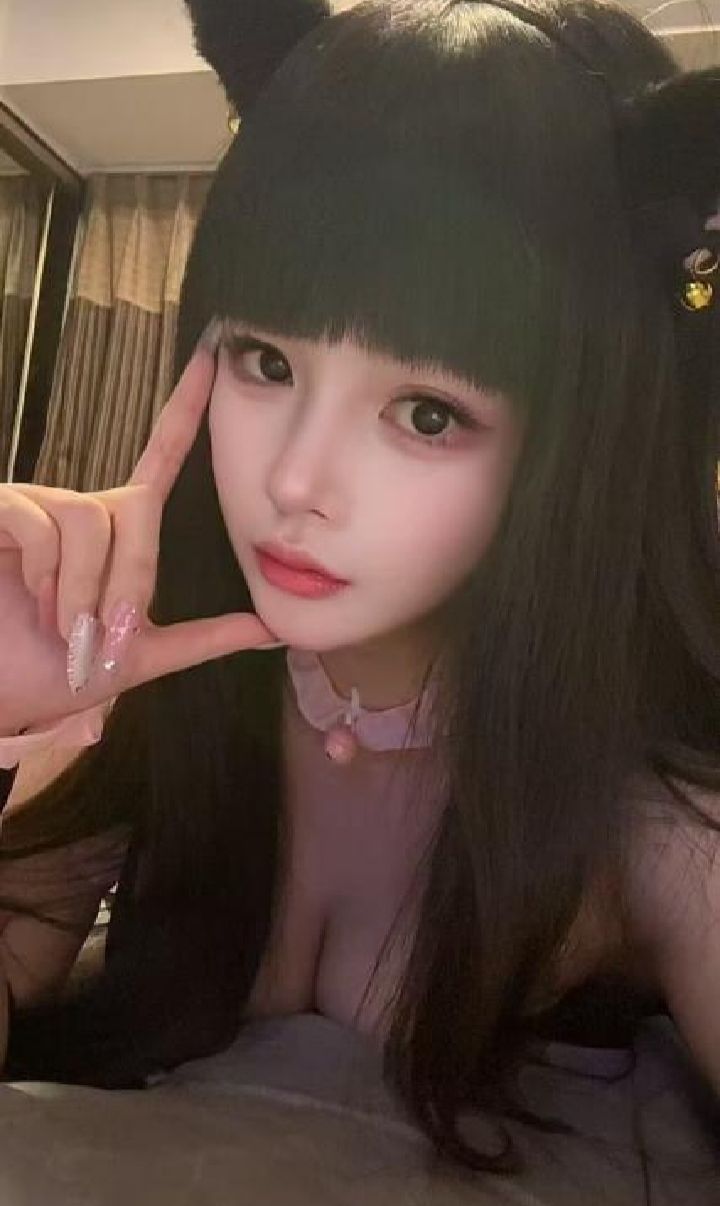美艳模特大奶丫丫