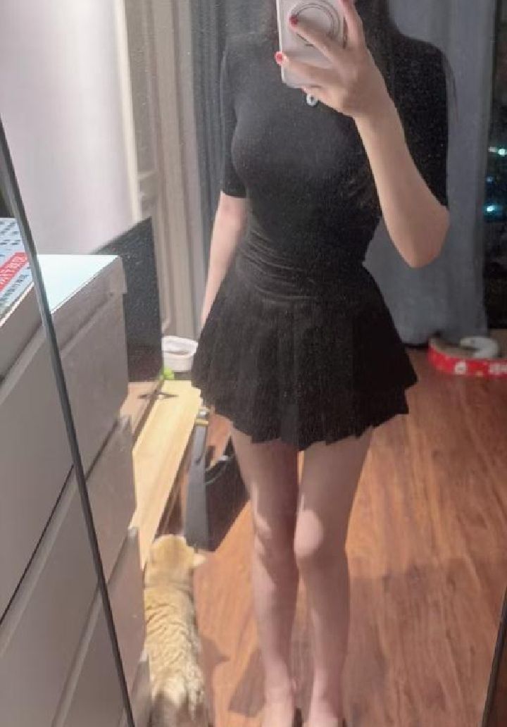 官渡反差辣妹灵儿