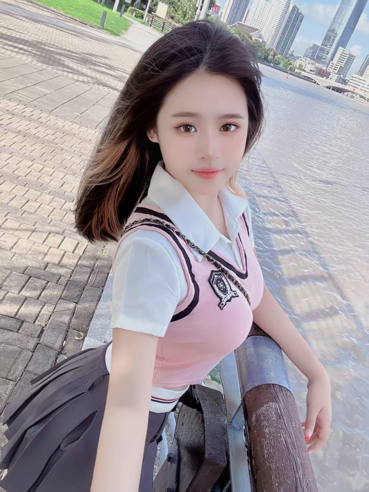 伴游_哲哲