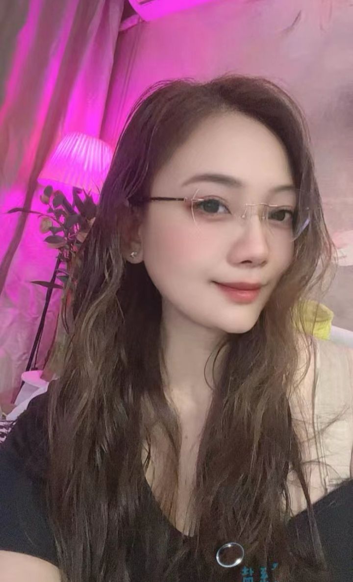 情趣艳舞眼镜Sao妹