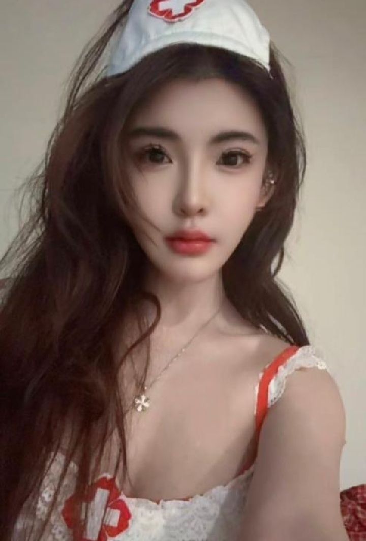 情趣异域风小鱼儿