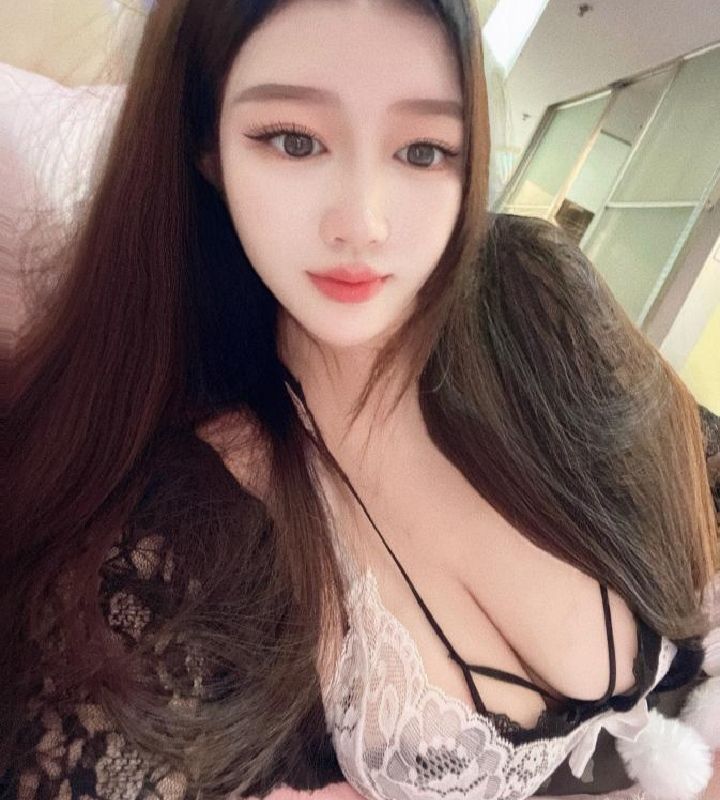 美臀大奶御姐优优