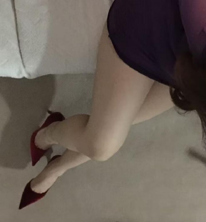 花果园兼职美臀少妇