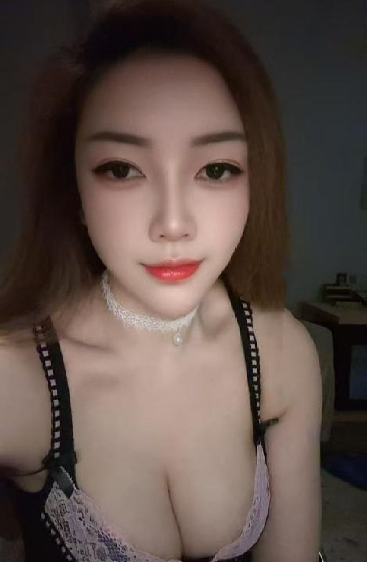 再刷美乳人妻安安