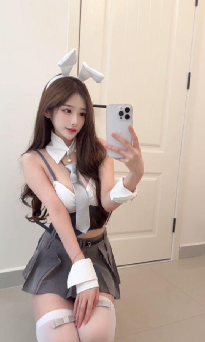 情趣大白兔小姐姐